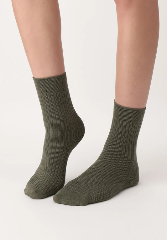 OroblÌ_ Bright Rib Sock - Soft and warm khaki green ribbed knitted ankle socks with sparkly silver lurex throughout.