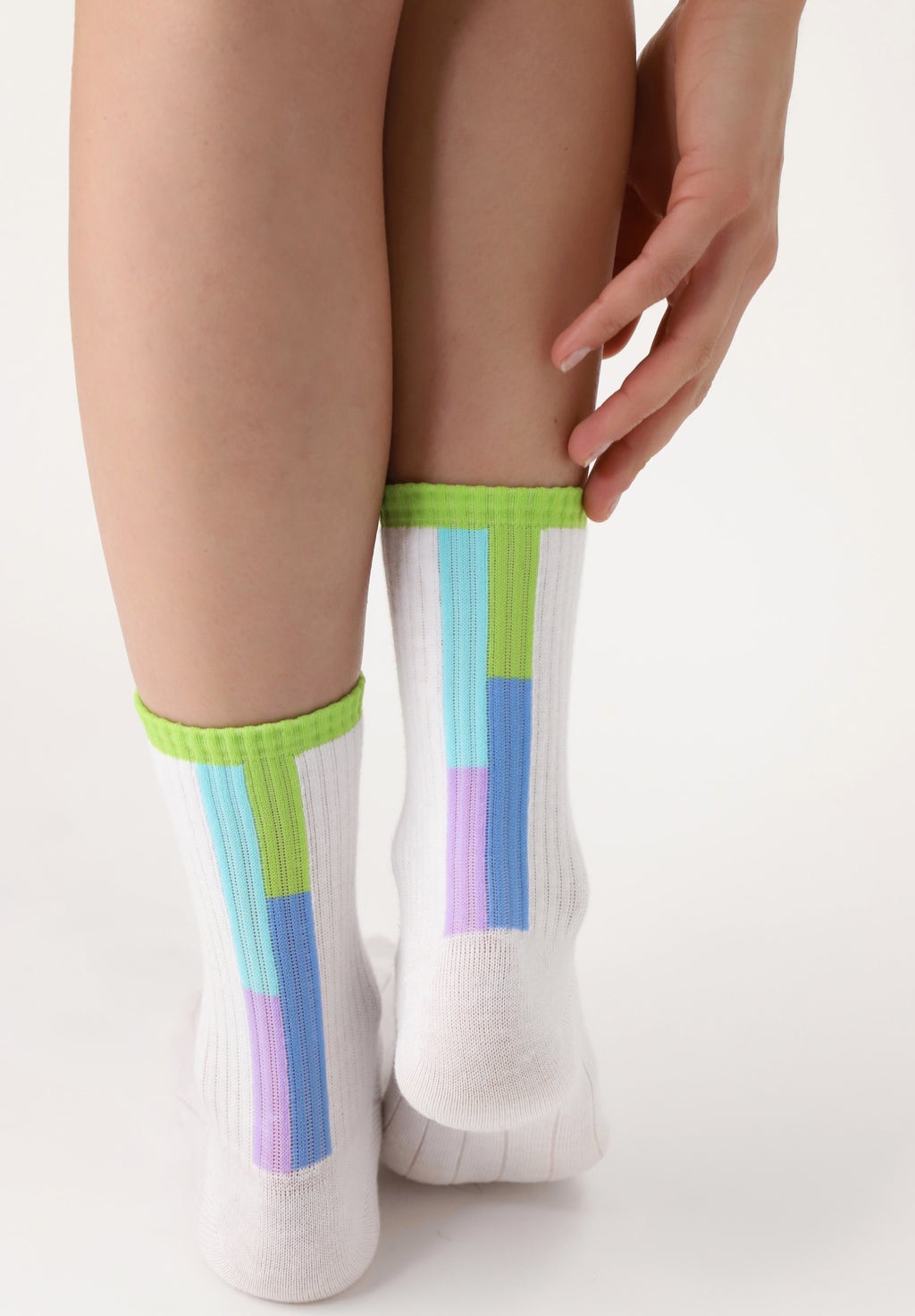 OroblÌ_ Color Block Twin Socks - Ribbed cotton mix bootie ankle high socks twin pack with shaped heel. One pair is white with lime green, blue and purple lines on the back and the other is a plain bright bold lime green colour.