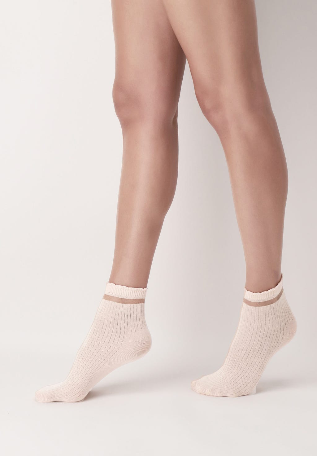 OroblÌ_ Gentle Sock - Light peach (powder) ribbed cotton fashion ankle socks with a sheer striped cuff and scalloped edge.