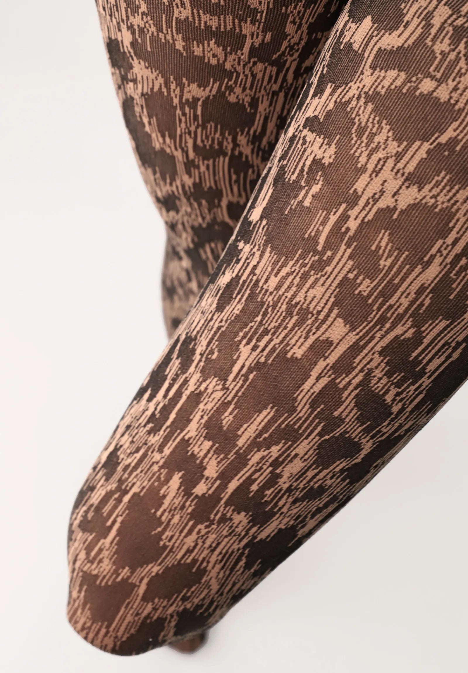 OroblÌ_ Savannah Tight - Soft beige fashion tights with a woven black leopard print style pattern